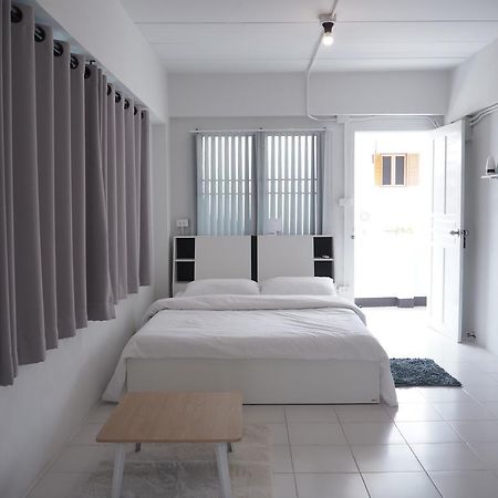 Stay A While Chiang Mai Exterior foto